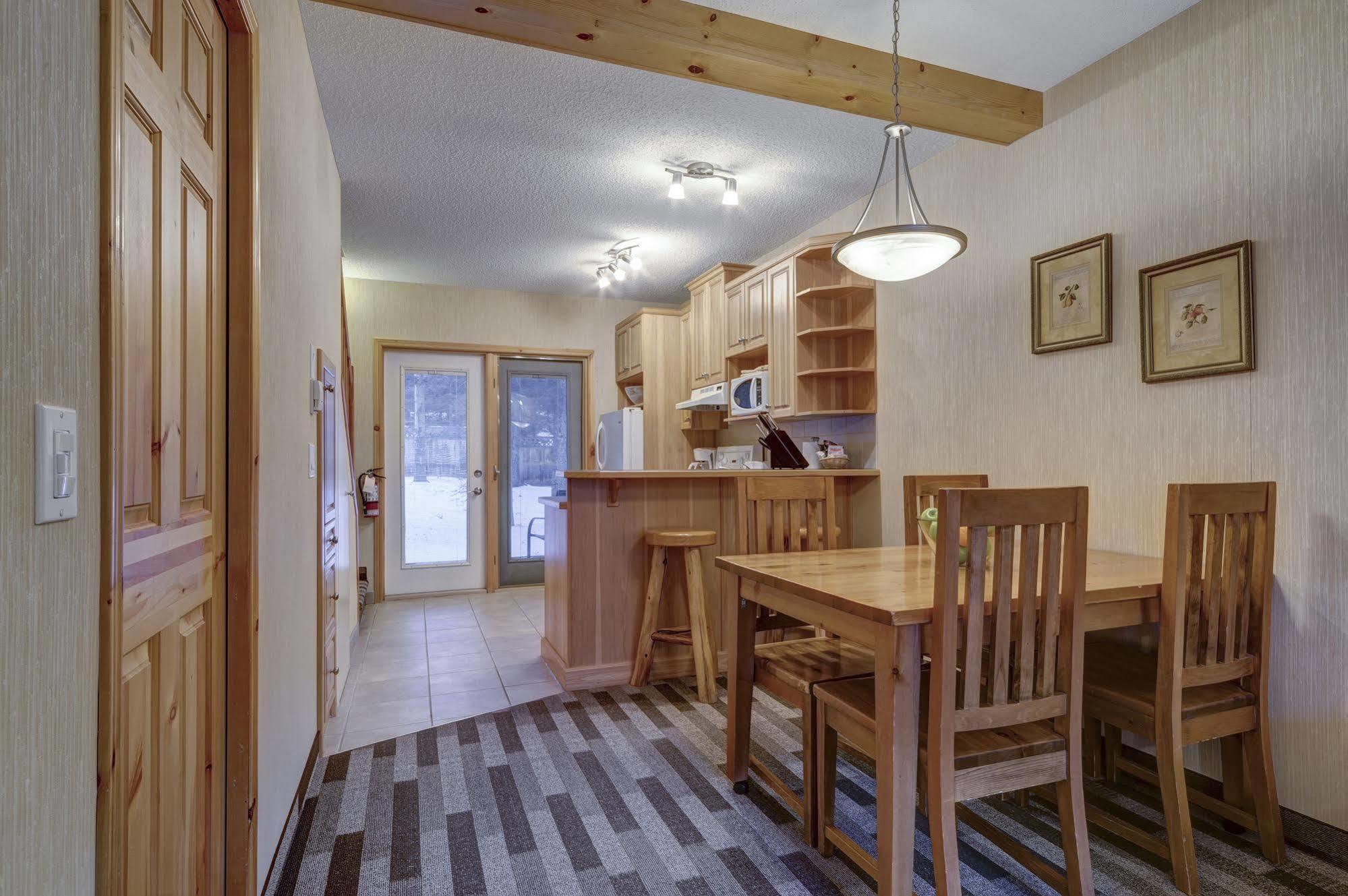 Inn Of The Rockies Canmore Extérieur photo